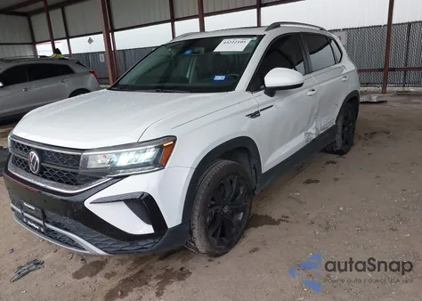 2022 Volkswagen Taos 1.5T Se z USA, uszkodzony, nr VIN 3VVTX7B27NM057785